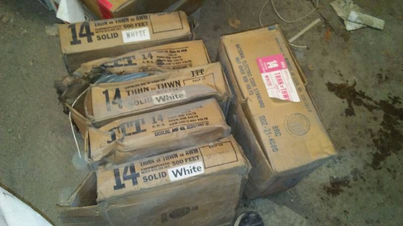 lot 605 image: 4500 ft. each THHN 14 White Wire