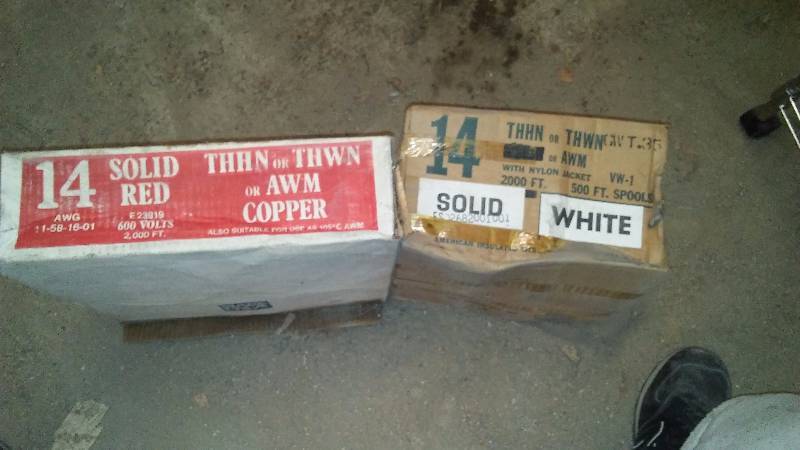lot 612 image: Wire 14 Solid, 2000 ft. each Red and White