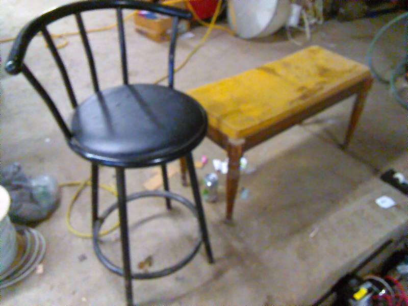 lot 646 image: Piano Bench and Black Stool