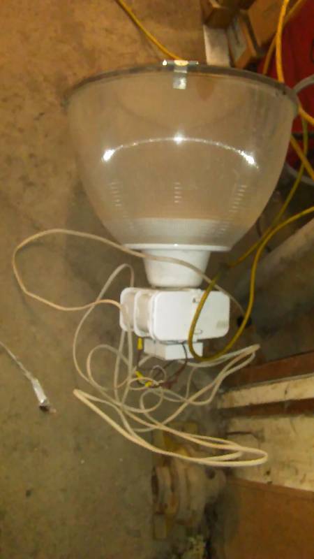 lot 648 image: 400 Watt Work Light, Lithonia Lighting Model No. 40060806