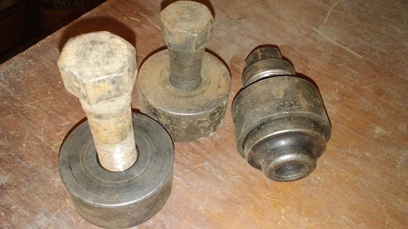 lot 668 image: 2 Inch Knock Out Hole Saw Blade (3)