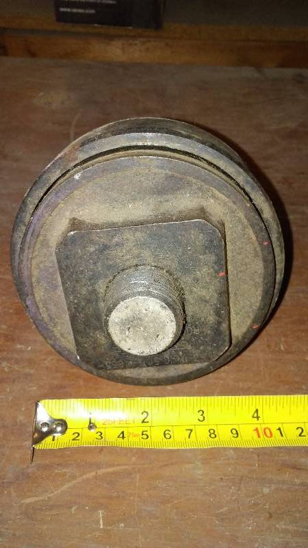 lot 672 image: 4 inch Knock Out Blades