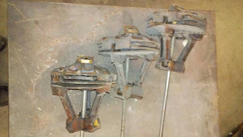 lot 699 image: Everstick 633, 58 � Inches (3)