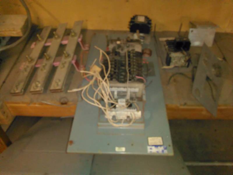 lot 739 image: Misc. Breakers, and components