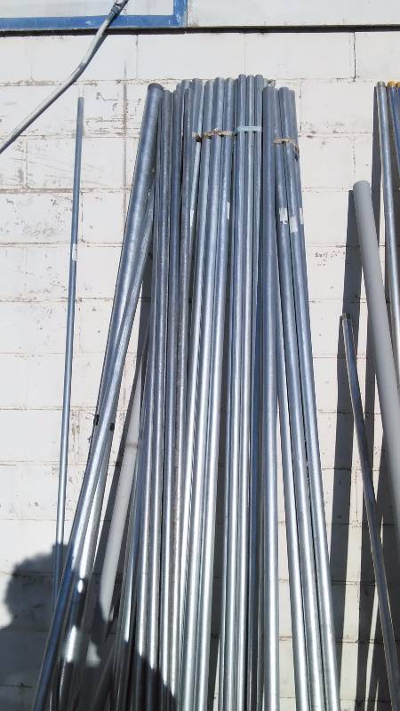 lot 752 image: Lot of Galvanized 10 ft. Conduit