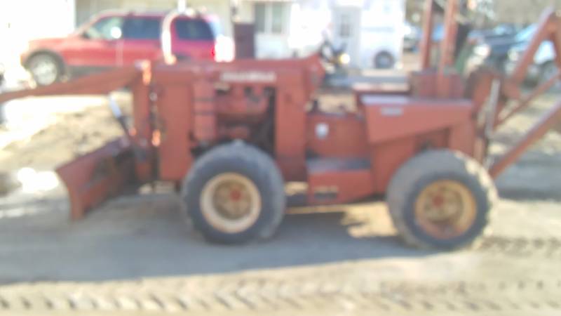 lot 13 image: Ditch Witch R65 - 4 Wheel Drive Plow Trencher Puller