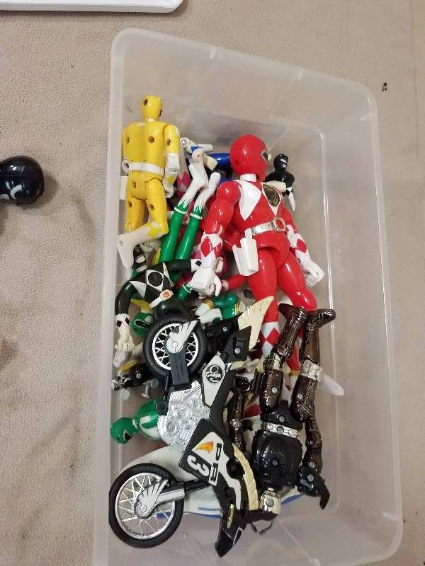 #1 Mixed Vintage &  Modern Figures lot