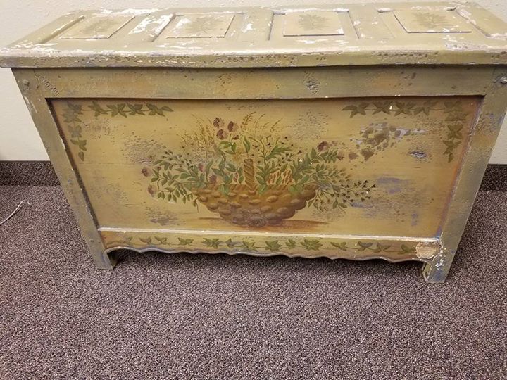 Entry or Display Bench  Chest