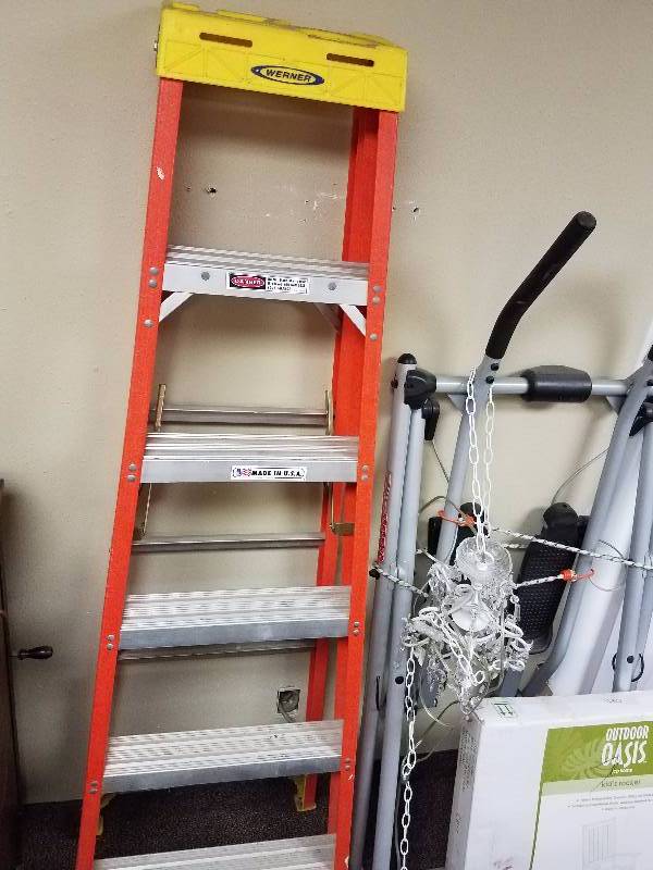 Wagners 8 foot ladder