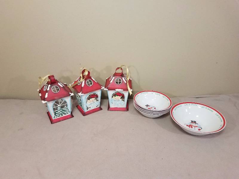 Christmas Lanterns and Bowls