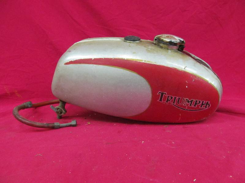 lot 65 image: Vintage Triumph gas Tank