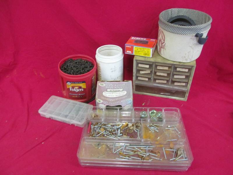 lot 89 image: hardware