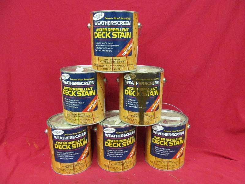lot 109 image: deck stain