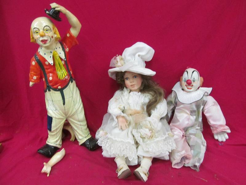 lot 127 image: clowns