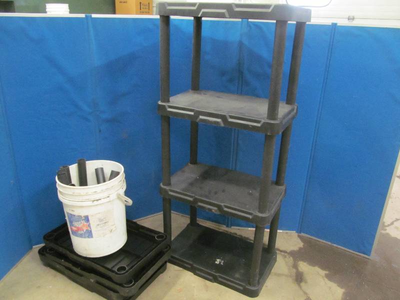 lot 141 image: shelves