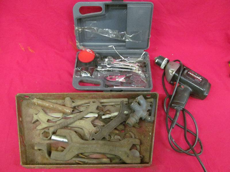 lot 156 image: vintage hand tools