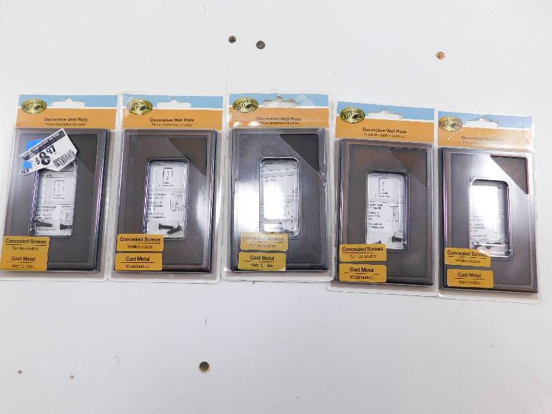 lot 43 image: Lot of 5 brand new decorative switch plate covers - MSRP $8.97 each