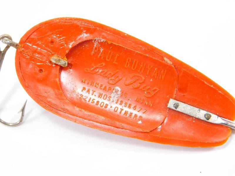 Vintage plastic 3 1/4 Paul Bunyan Lady Bug Diver lure - AAA