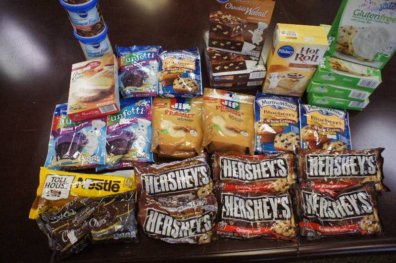 lot 188 image: Large Lot of Baking Goods - All Items Expired In 2016 -