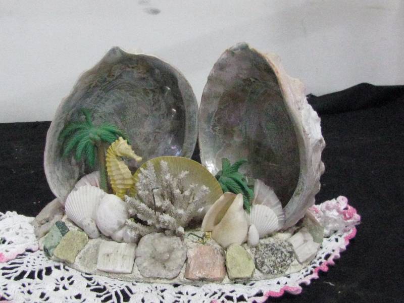 lot 58 image: Sea Shell Sculpture