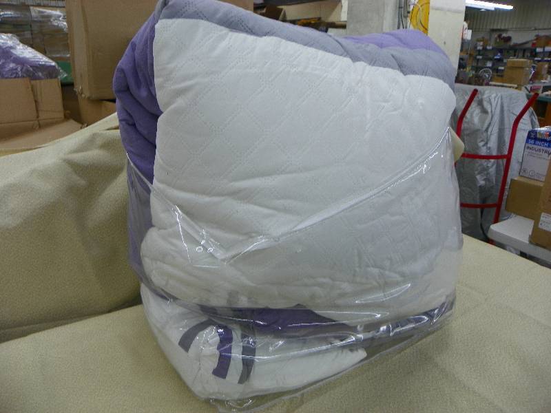 Alcove Marina Purple Queen Comforter 30pc set, MSRP $319.99