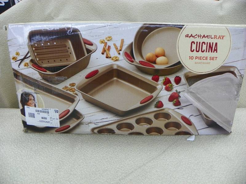Rachel Ray Cucina 10 pc Bakeware, MSRP $129.99