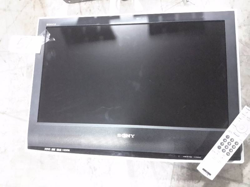 24 in SONY Flat screen TV. Untested, but owner says works.