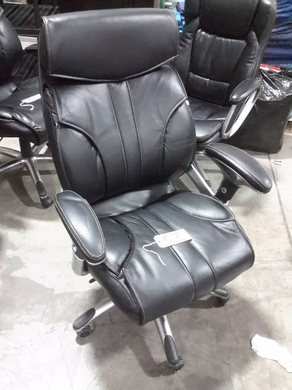 lot 53 image: Very nice simulated leather office chair
