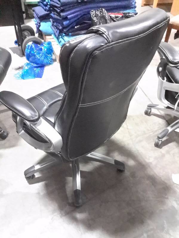 Very nice simulated leather office chair