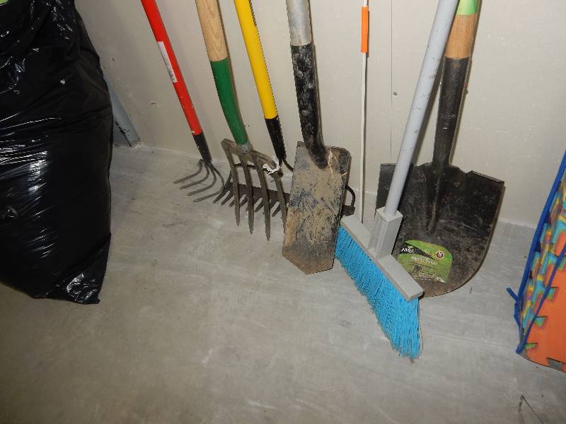 Misc. Yard and garden tools