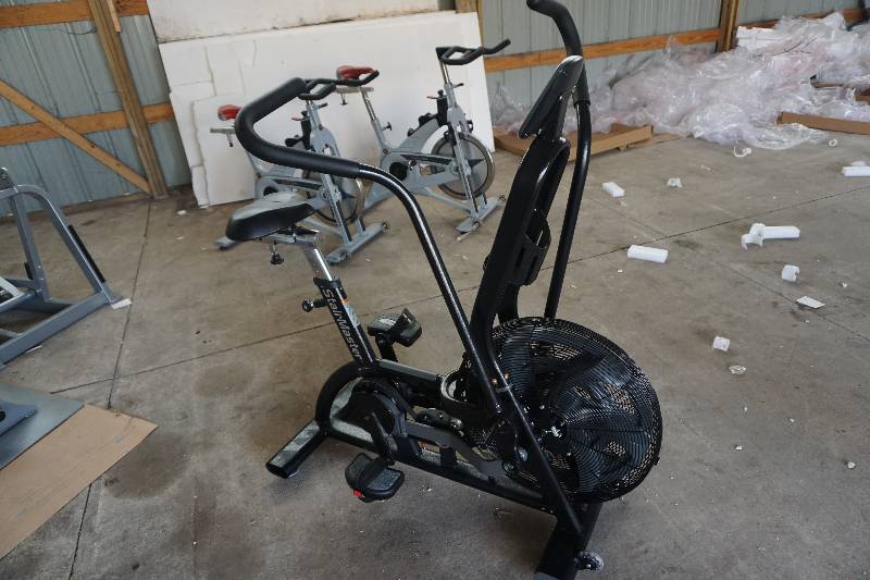 lot 1 image: StairMaster AirFit Exercise Bike