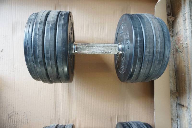 lot 11 image: Tribar Brand Rubber Free Weight Dumbell - 60 lbs