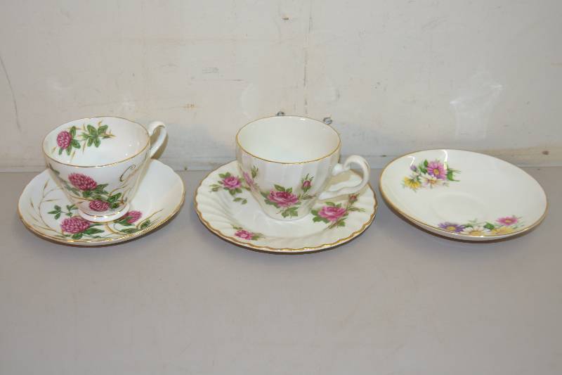 Bone China Teacups and Saucers