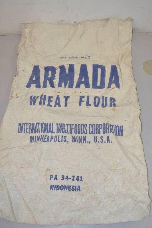 Vintage Armada Flour Bag