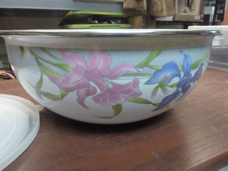 Nesting Bowls