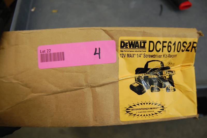 DeWalt 12V Max 14 Screwdriver Kit-Recon