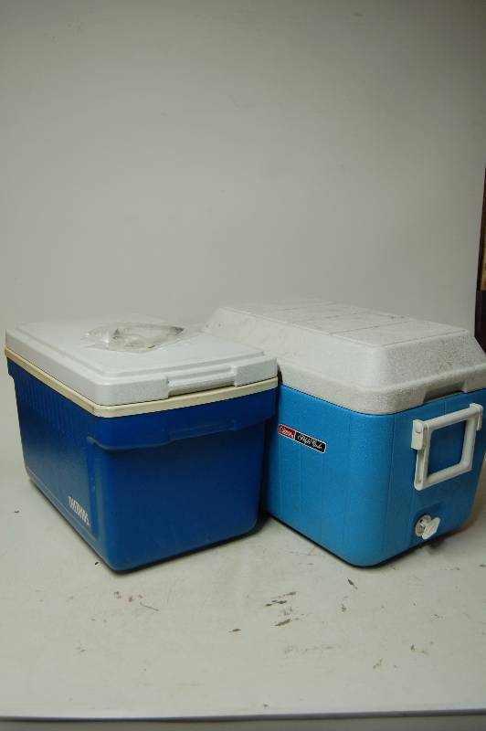 lot 75 image: Coolers