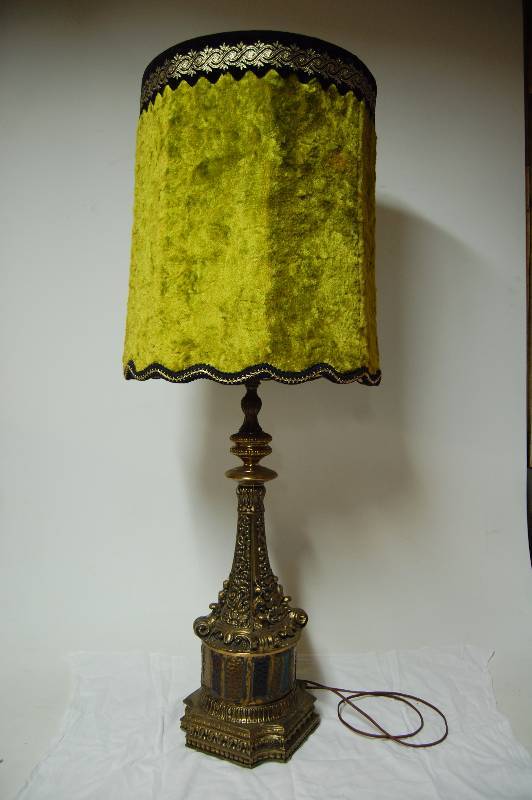 lot 84 image: Awesome Fantastic Amazing Lamp