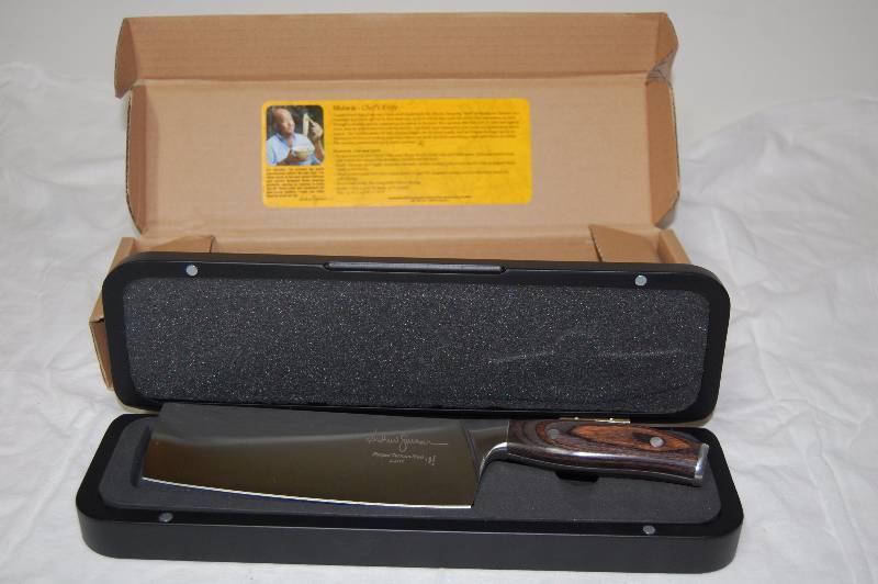 lot 98 image: Shiwu Chef Knife by Andrew Zimmern