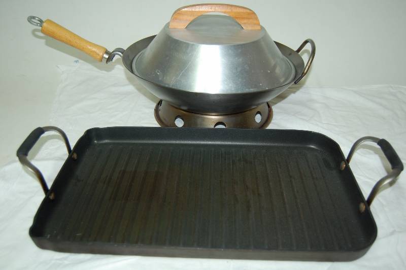 lot 123 image: Wok and Griddle