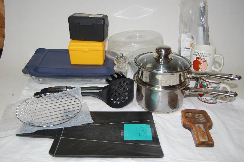lot 130 image: Kitchen Lot