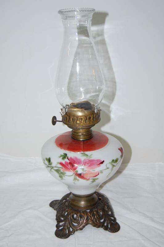 lot 133 image: Oil Lamp