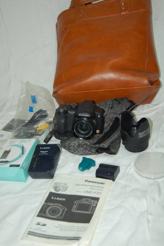 lot 162 image: Digital Camera with Accessories