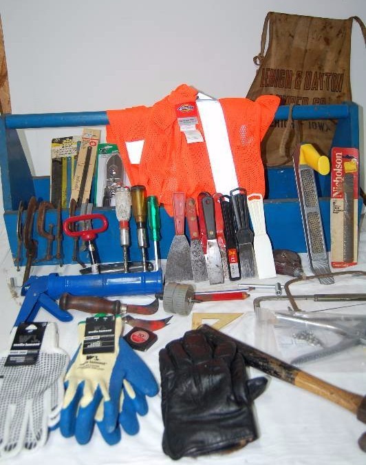 lot 221 image: Misc Hand Tools and More