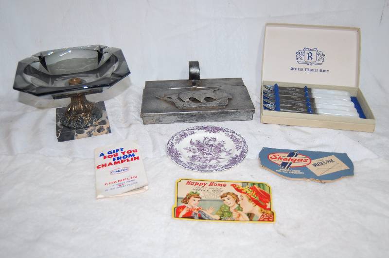 lot 338 image: Fancy Ash Tray and More