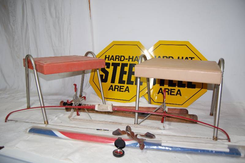 lot 351 image: Misc Toys and More Lot