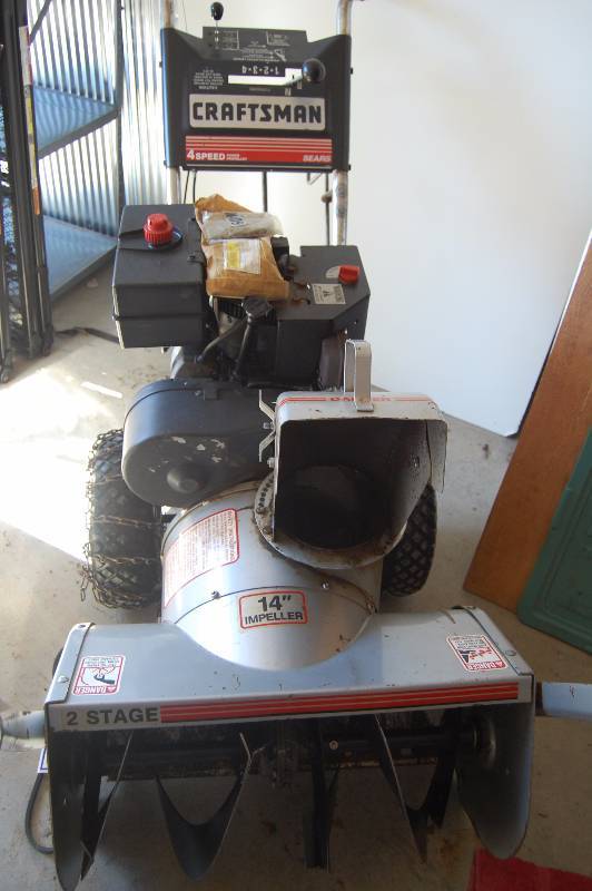 lot 459 image: Snow Blower