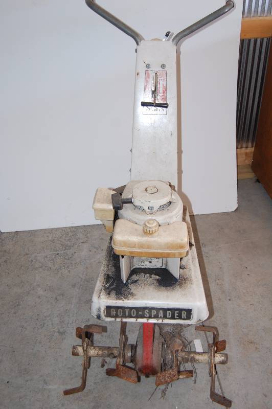 lot 469 image: Tiller
