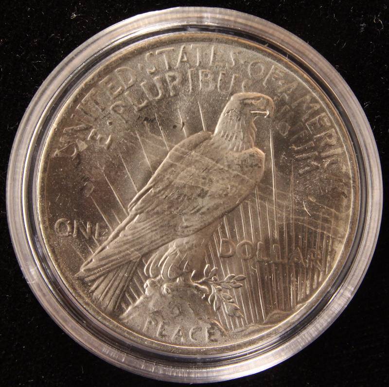 1923 PEACE SILVER DOLLAR UNC IN AIRTITE HOLDER