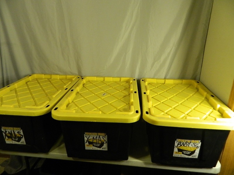 lot 52 image: 3 Construction Grade Totes with Lids